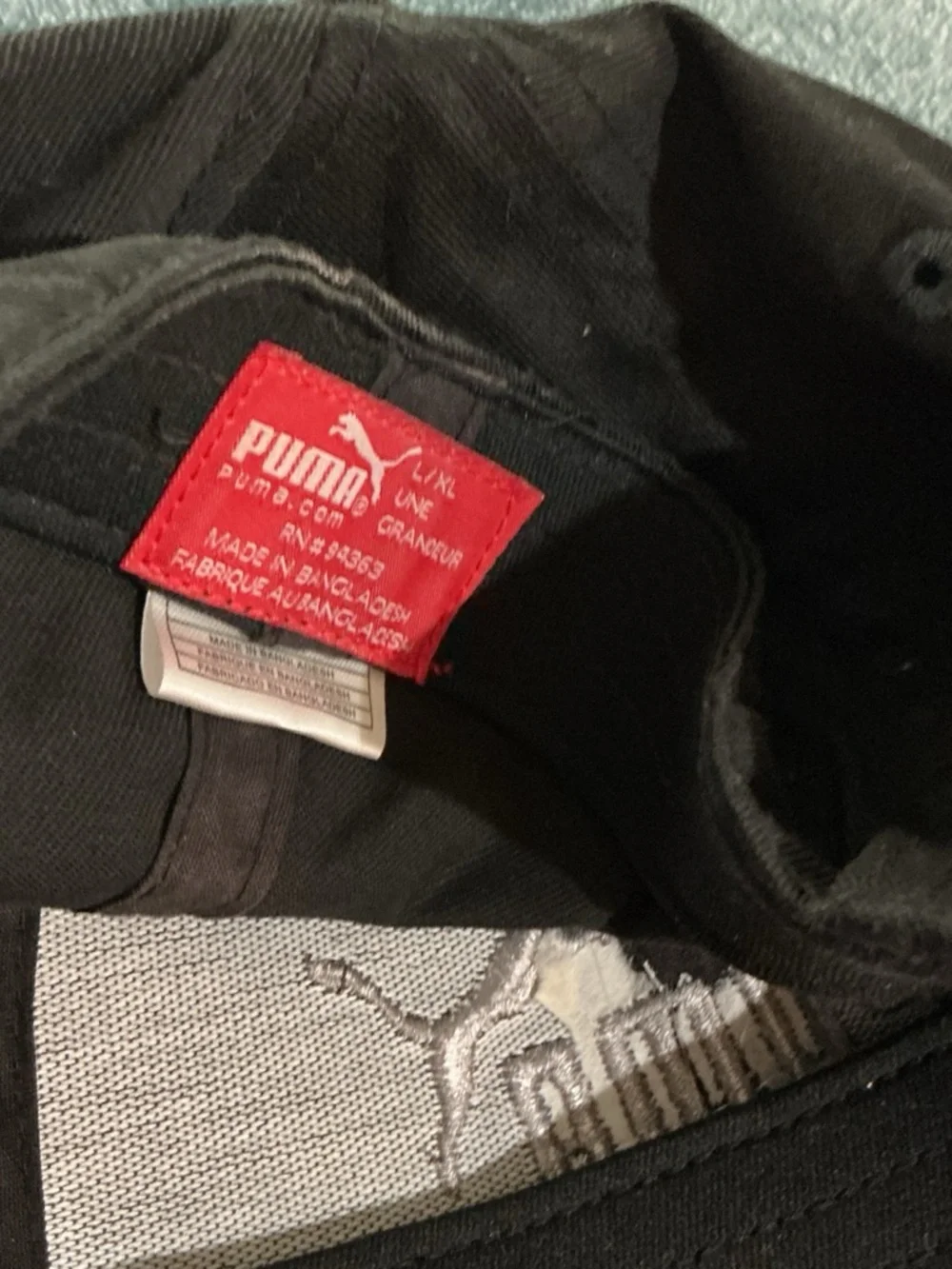 Puma Black and White Baseball Cap with Contrasting Undervisor